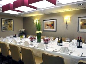 DoubleTree by Hilton London – West End - Accommodation and Facilities