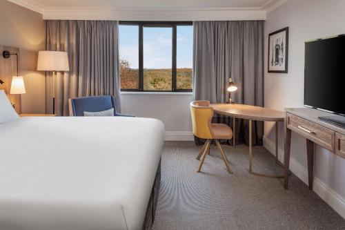 DoubleTree by Hilton Oxford Belfry - Facilities and Amenities