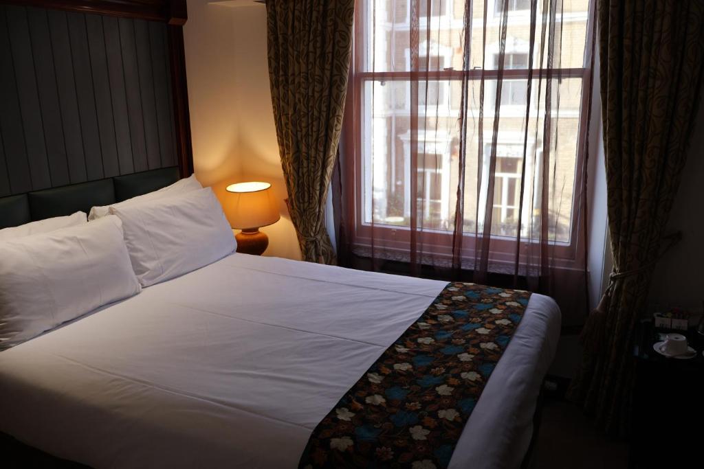 Dreamtel London Kensington - Location and Accessibility