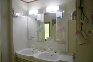 Drive Inn Keigetsu - Accommodation Details