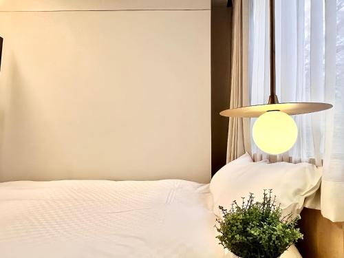 East Tokyo Central Park, Design by the Architect Ycoc, 3 Minutes From the Park, 1 Minute From the Subway, Super Luxurious, Free Wi-Fi, and a Place to Enjoy the Breeze - Architectural Design by Ycoc