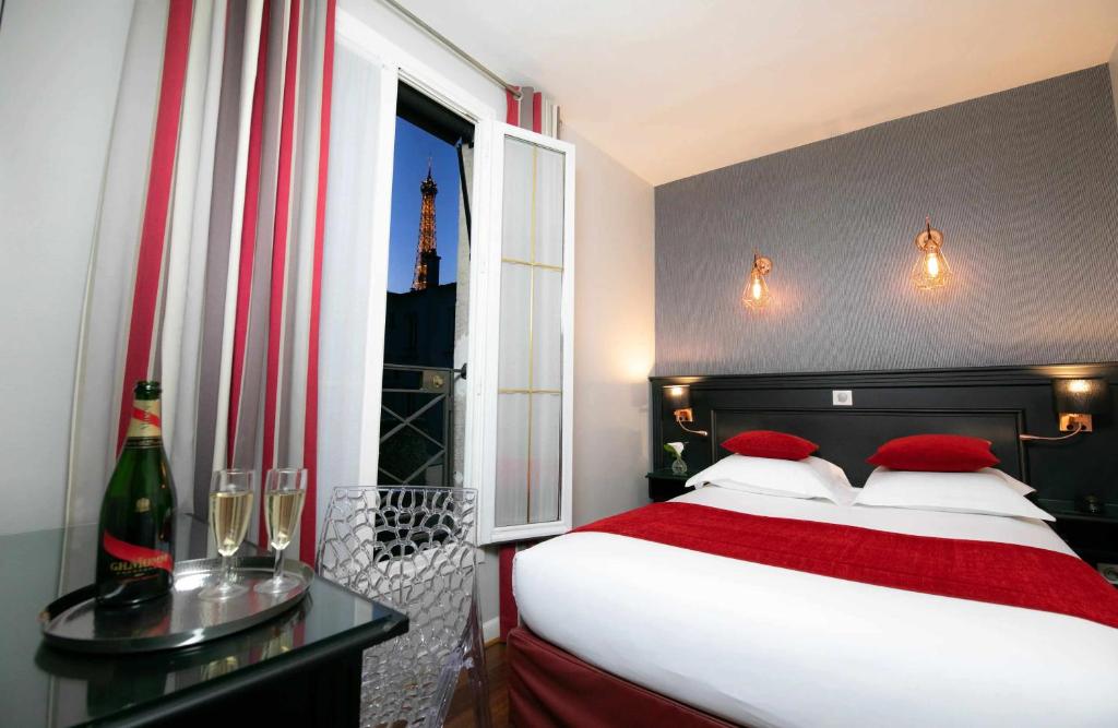 Eiffel Left Bank Hotel - Accommodation Features
