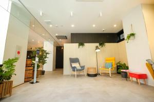 ELE Hotel Kuzuha - Location and Landmarks