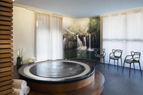 Excelsior Chamonix Hotel & Spa - Amenities and Services Offered