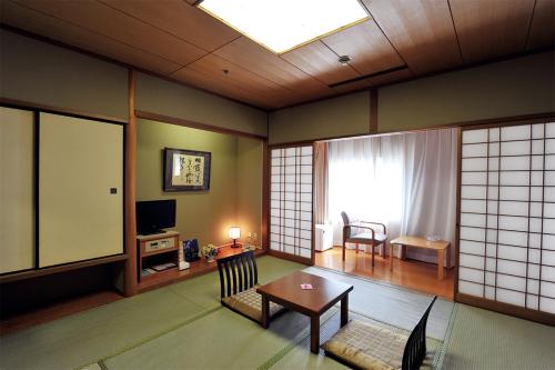 Fukuoka Recent Hotel - Dining Options