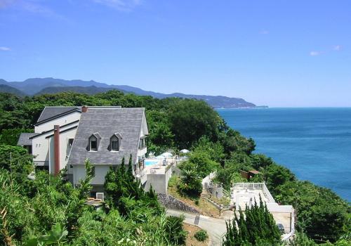 Gardenvilla Shirahama - Location and Accessibility