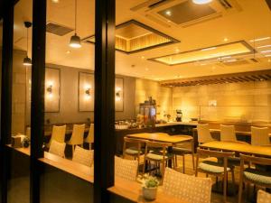 Garner Hotel Osaka Honmachi Station - Facilities and Amenities