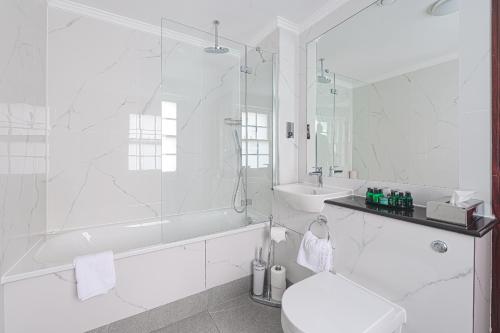 Gem Fitzrovia Hotel - Location Highlights