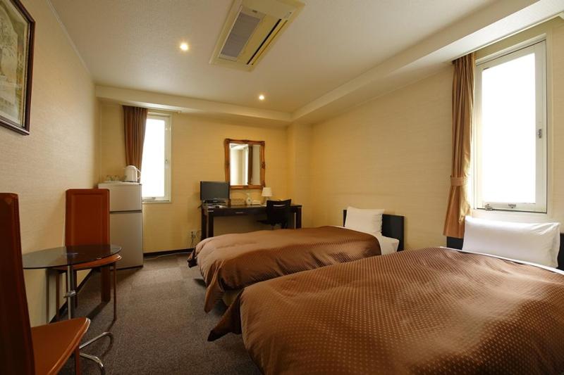 Grampus Inn Osaka - Hotel Overview