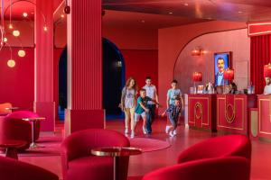 Grand Magic Hotel Marne La Vallée - Accommodation Options