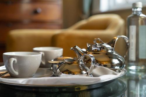 Grays Court Hotel - Accommodation Details