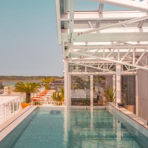 Green Hotel - Sustainable Dining Options