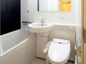 Green Rich Hotel Kyoto Station South (Artificial Hot Spring Futamata Yunohana) - Room Amenities