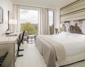 H10 London Waterloo - Location Details