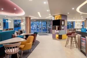 Hampton By Hilton Bath City - Facilities and Amenities