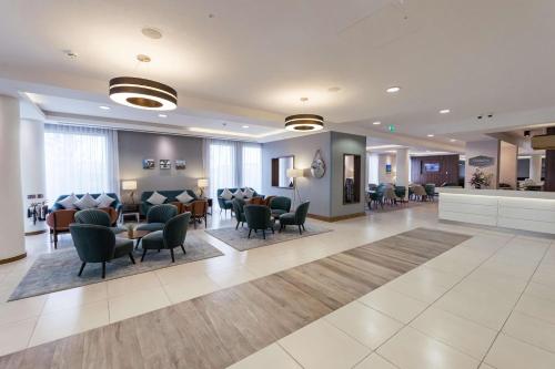 Hampton by Hilton Bournemouth - Facilities and Services