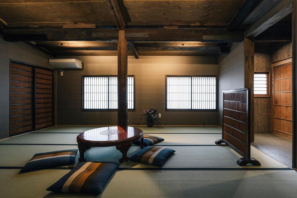 Hazuki Kyoto - Location and Nearby Attractions