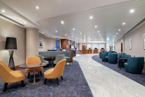 Hilton Garden Inn London Heathrow Terminal 2 and 3 - Amenities and Facilities