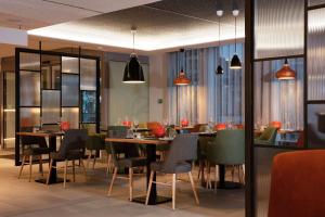 Hilton Garden Inn Paris Orly Airport - Amenities and Services