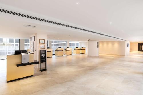 Hilton London Gatwick Airport - Guest Experience and Reviews