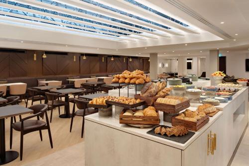 Hilton London Metropole - Prime Location