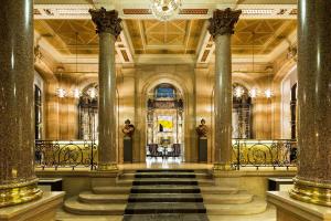 Hilton Paris Opera - Amenities and Services