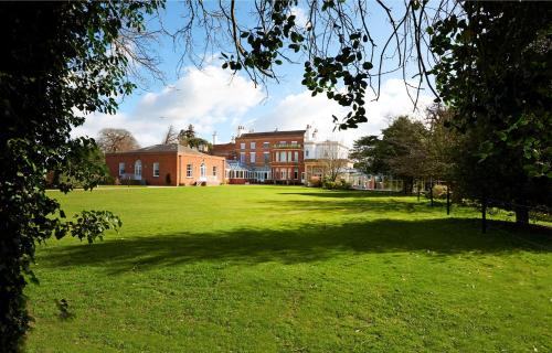 Hilton Puckrup Hall Hotel & Golf Club, Tewkesbury - Accommodation Options