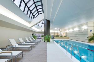 Hilton Tokyo Hotel - Location and Accessibility