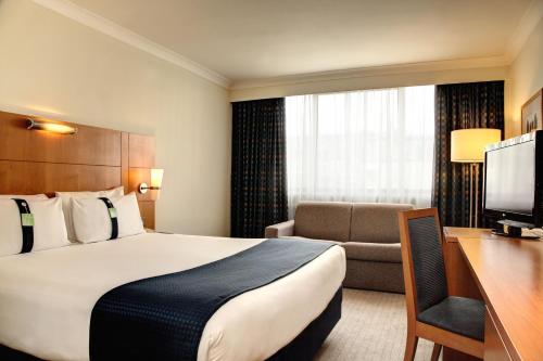 Holiday Inn London Bloomsbury, an IHG Hotel - Amenities and Services