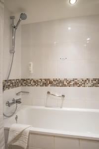 Holiday Inn London Brentford Lock, an IHG Hotel - Guest Experience and Reviews