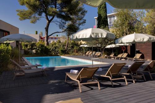Holiday Inn - Marseille Airport, an IHG Hotel - Amenities and Services