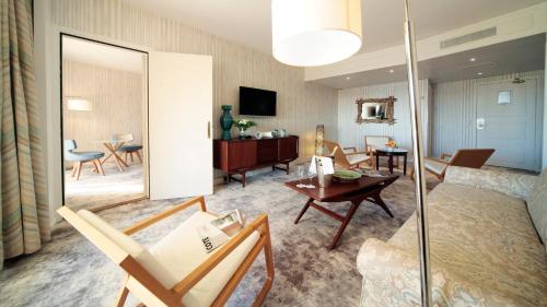 Holiday Inn Nice - Port St Laurent, an IHG Hotel - Room Features
