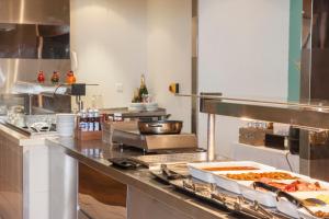 Holiday Inn Runcorn M56 Junction 12, an IHG Hotel - Convenient Location