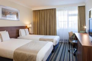 Holiday Inn Taunton M5, Jct25, an IHG Hotel - Facilities and Amenities