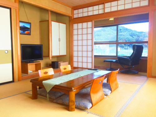 Hoshi Meguri - Facilities and Amenities