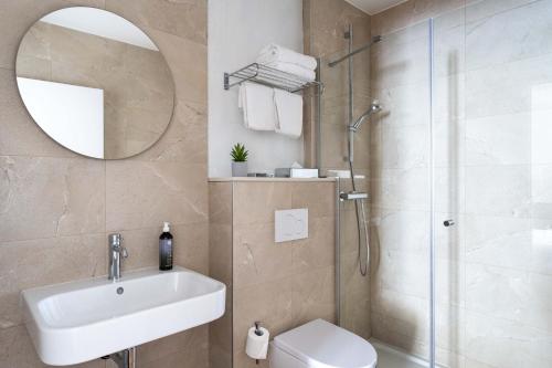 Hotel Acadia - Astotel - Guest Reviews and Ratings