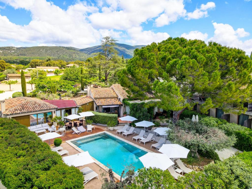 Hotel Bastide & SPA - Villa De Lourmarin - Amenities and Services Offered
