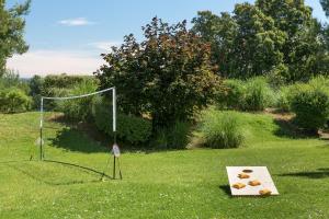 Hotel Birdy by Happyculture - Dining Options and Services