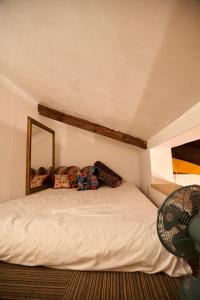 HOTEL Clam Chowder - Room Types