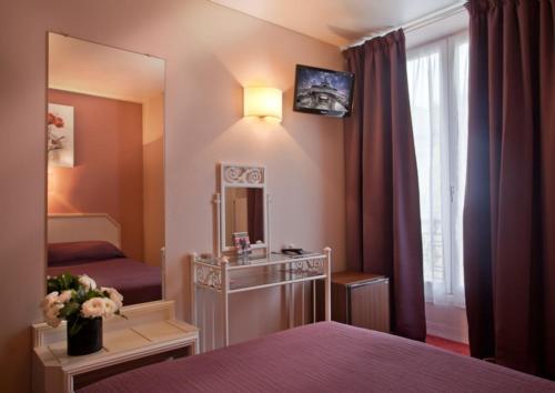 Hotel De L'alma by Malone - Room Features and Amenities