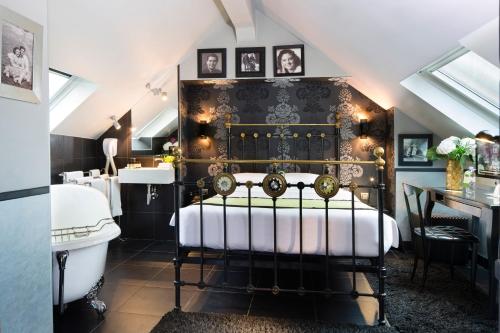 Hotel Design Sorbonne - Amenities and Guest Experience