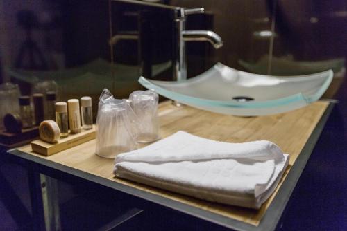 Hotel Du Leman - Room Types and Amenities