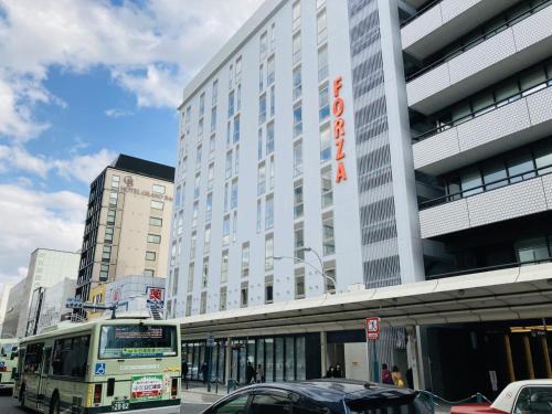 Hotel Forza Kyoto Shijo Kawaramachi - Location and Accessibility