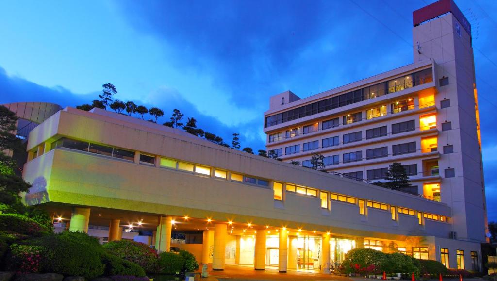 Hotel Hana Isawa Review