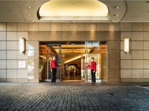 Hotel Hanshin Osaka - Room Types and Features