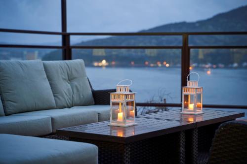 HOTEL HIMALAYA SEA - Room Features and Amenities