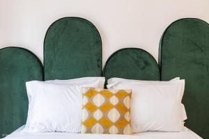 Hotel Home Paris 16 - Accommodation Options