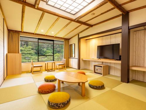 Hotel Koyokan - Hotel Overview