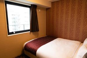 Hotel. Links Namba - Key Facilities and Room Amenities