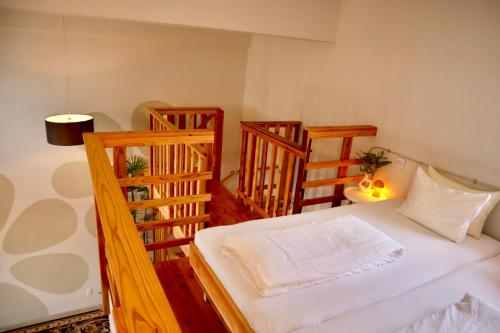 Hotel Little Swiss House - Location and Proximity
